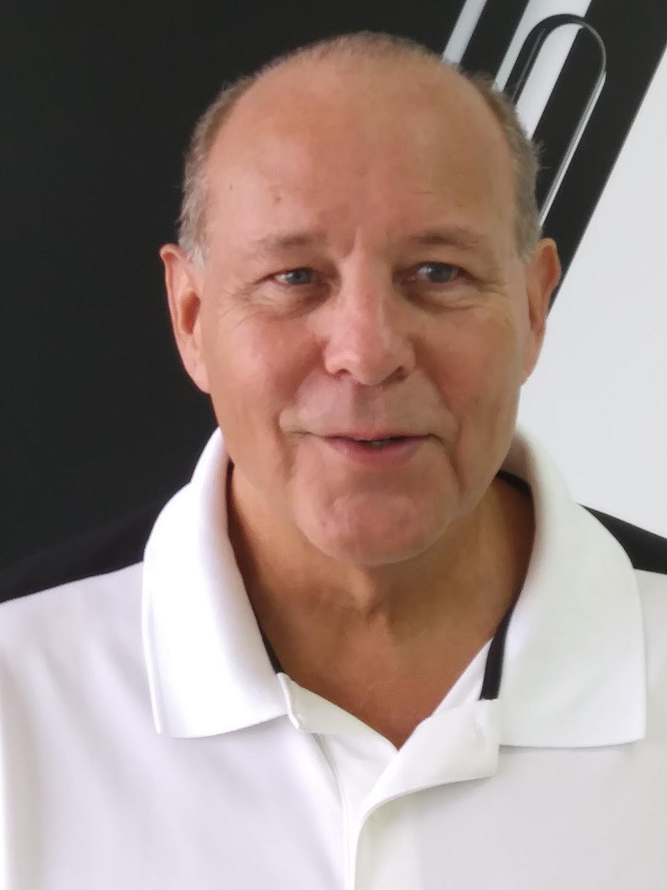 Profile photo 8 of 10