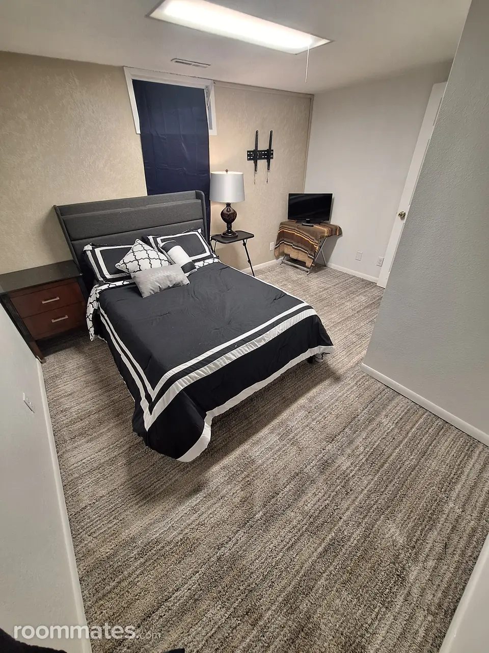 Profile photo 7 of 9