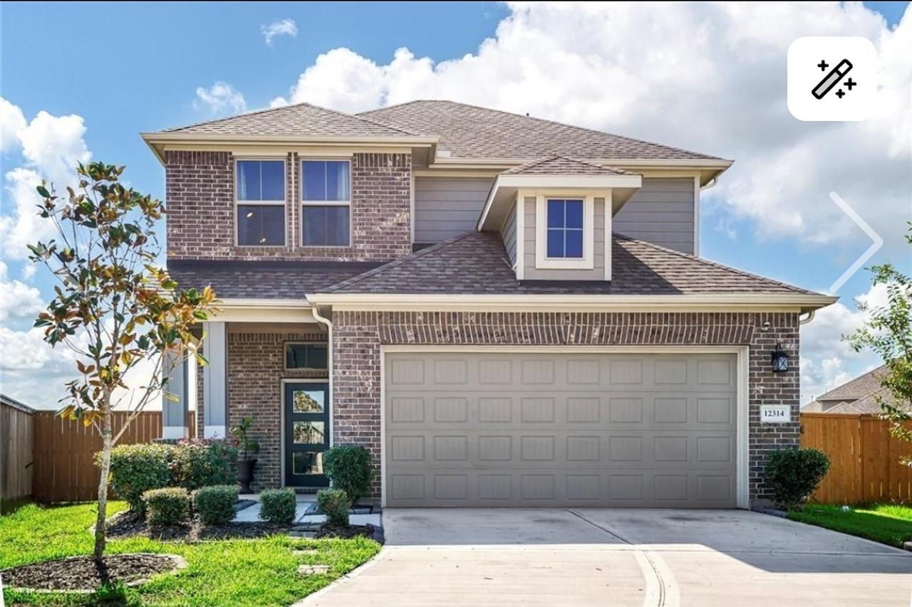 Profile photo 1 of 7