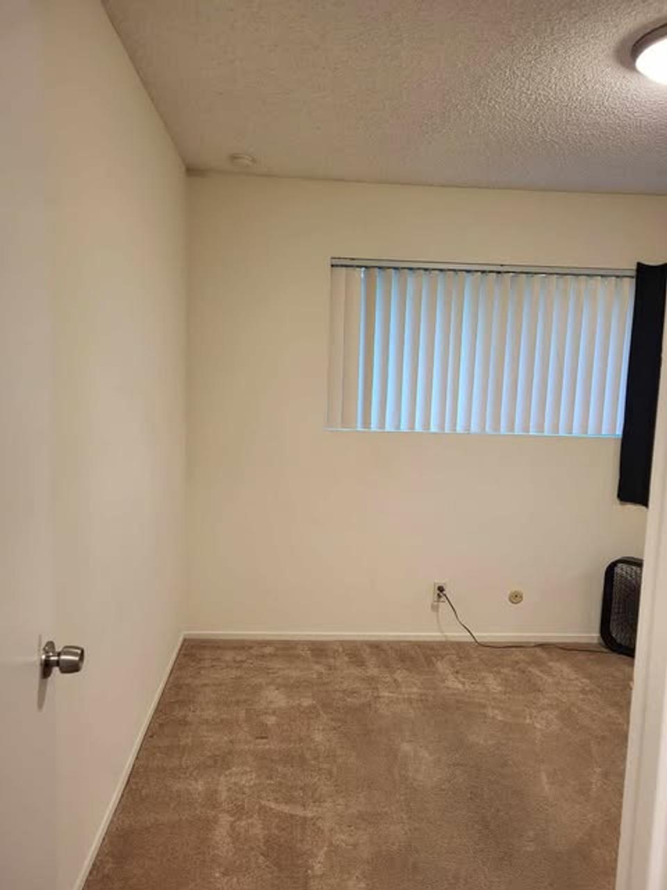 Profile photo 4 of 10