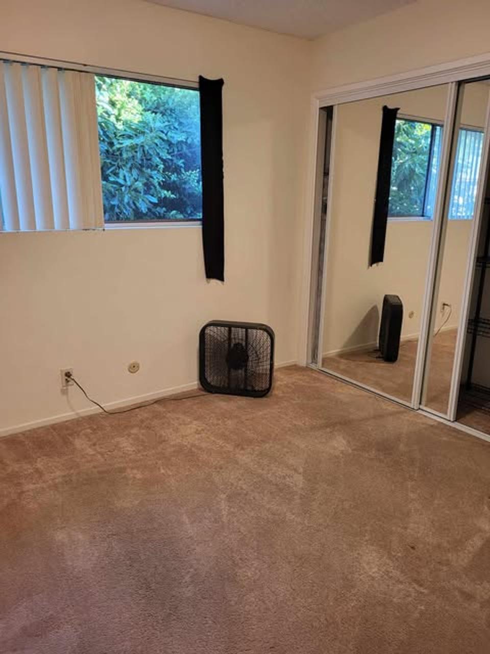 Profile photo 5 of 10