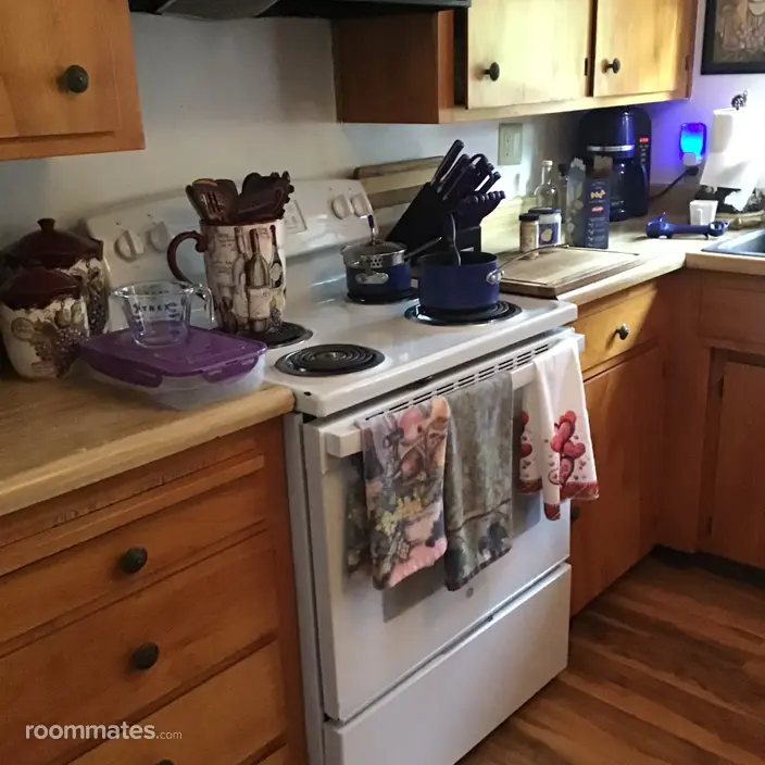 Room for rent in Columbia, CA $900, house