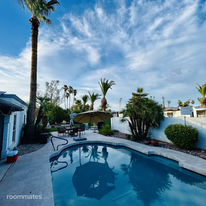Room for rent in Scottsdale, AZ $1900, house