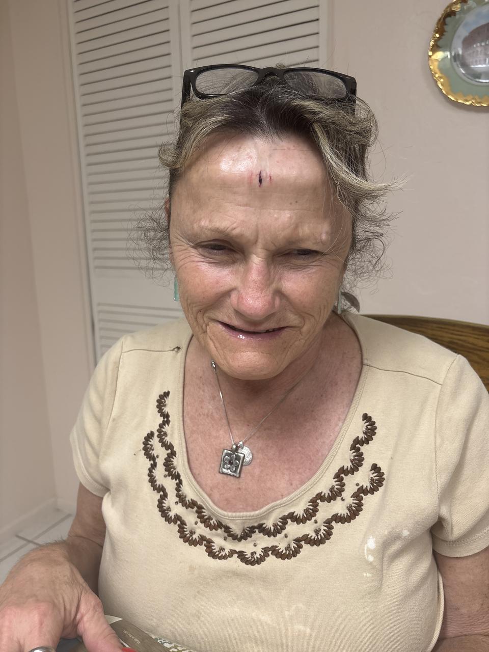 Profile photo 10 of 10