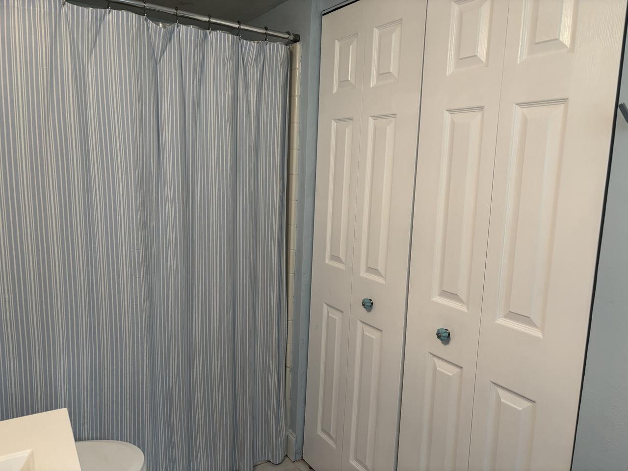 Profile photo 6 of 10