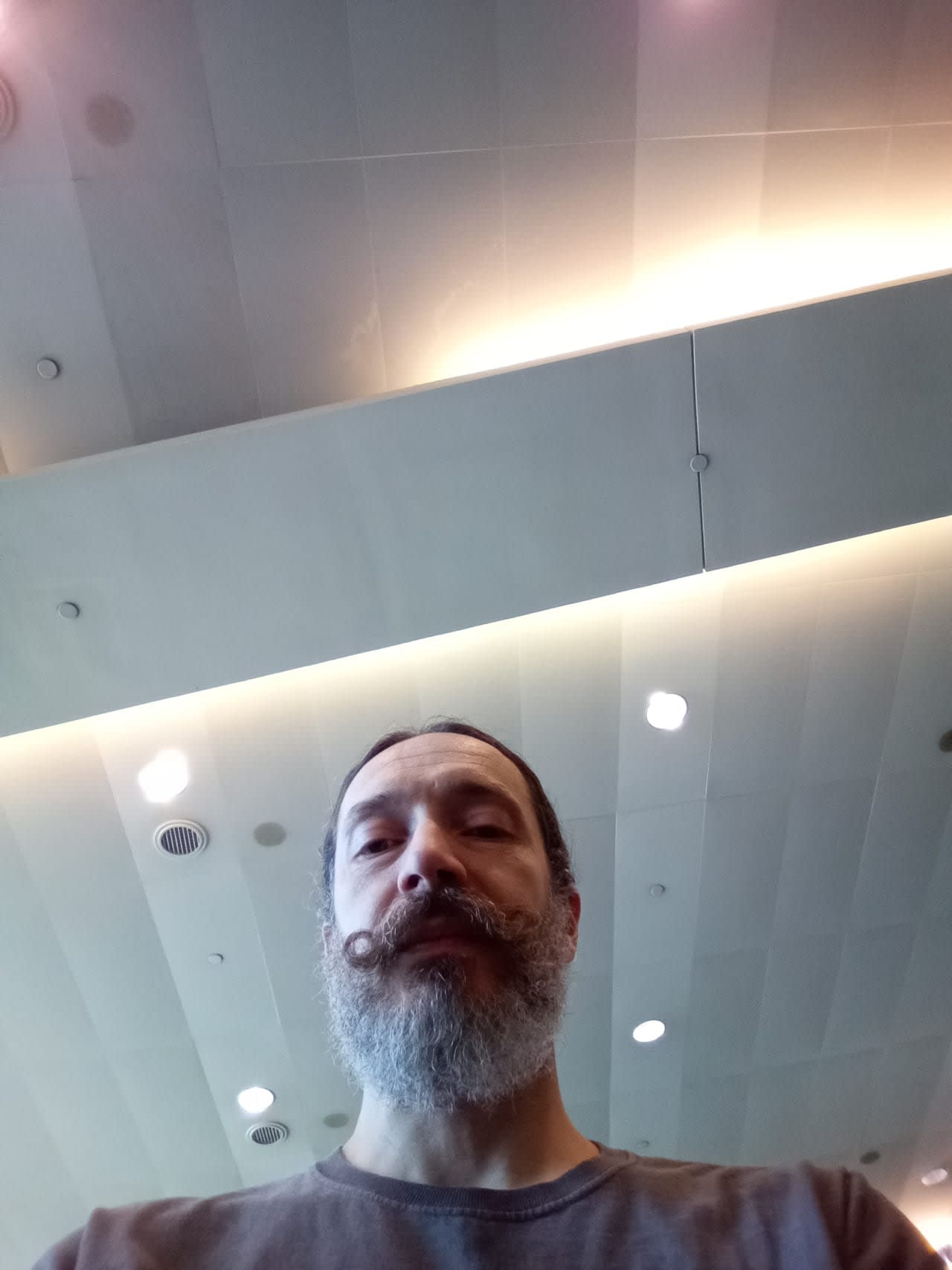 Profile photo 11 of 11