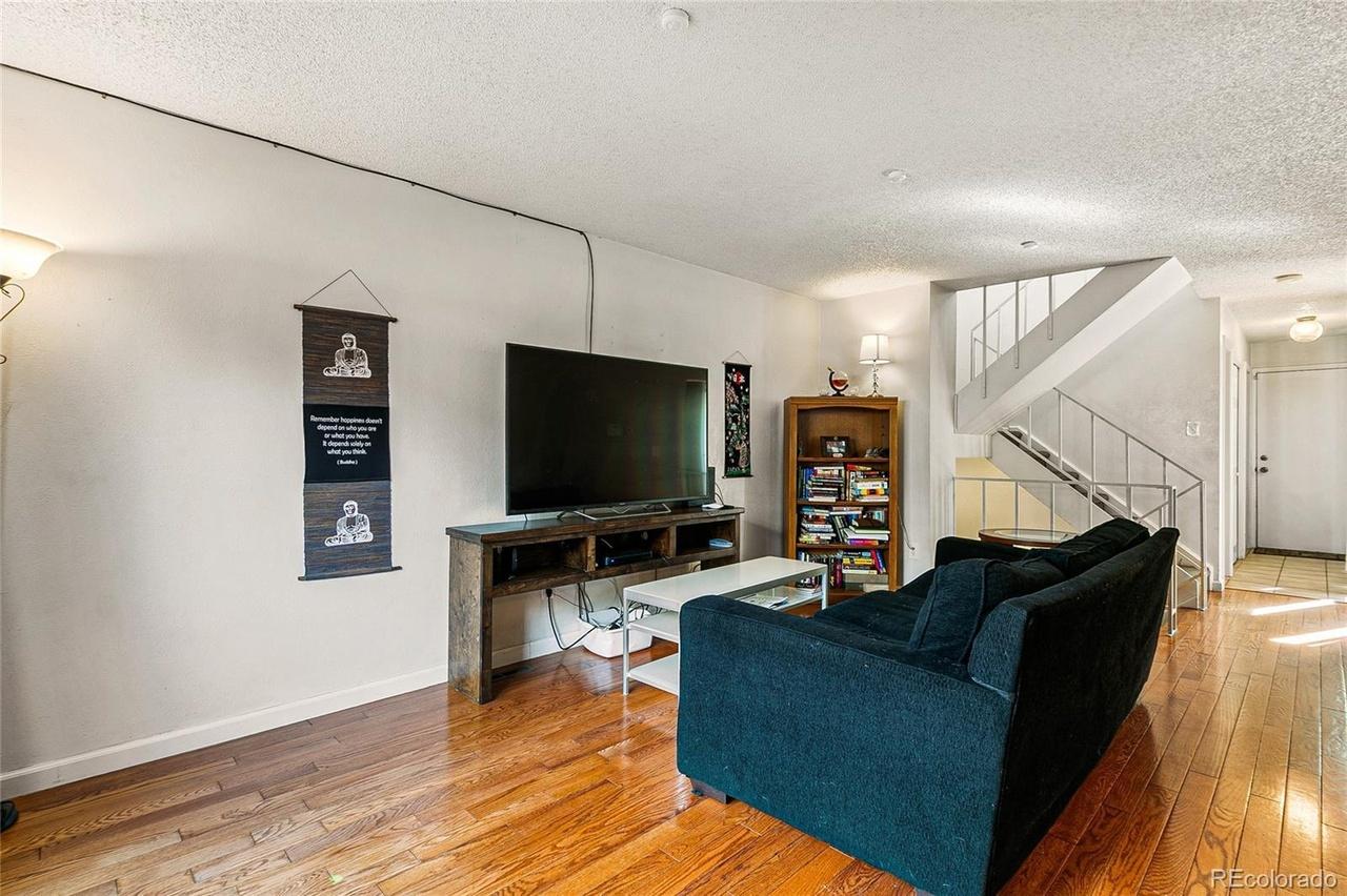 Profile photo 6 of 8