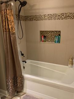 Room for rent in Newark, DE $1375, house
