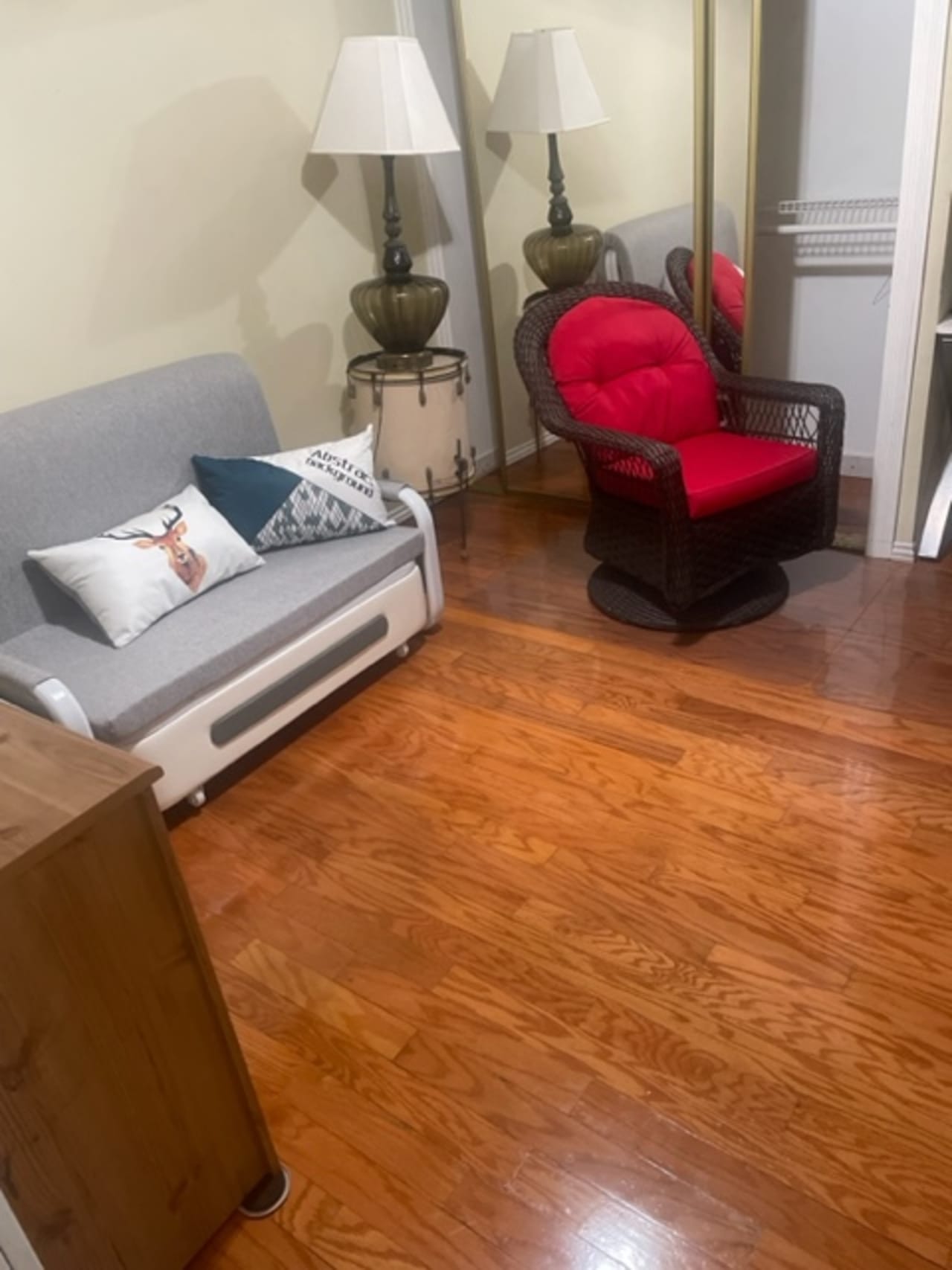 Profile photo 3 of 4