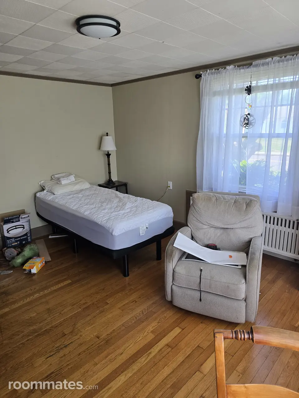 Profile photo 4 of 4