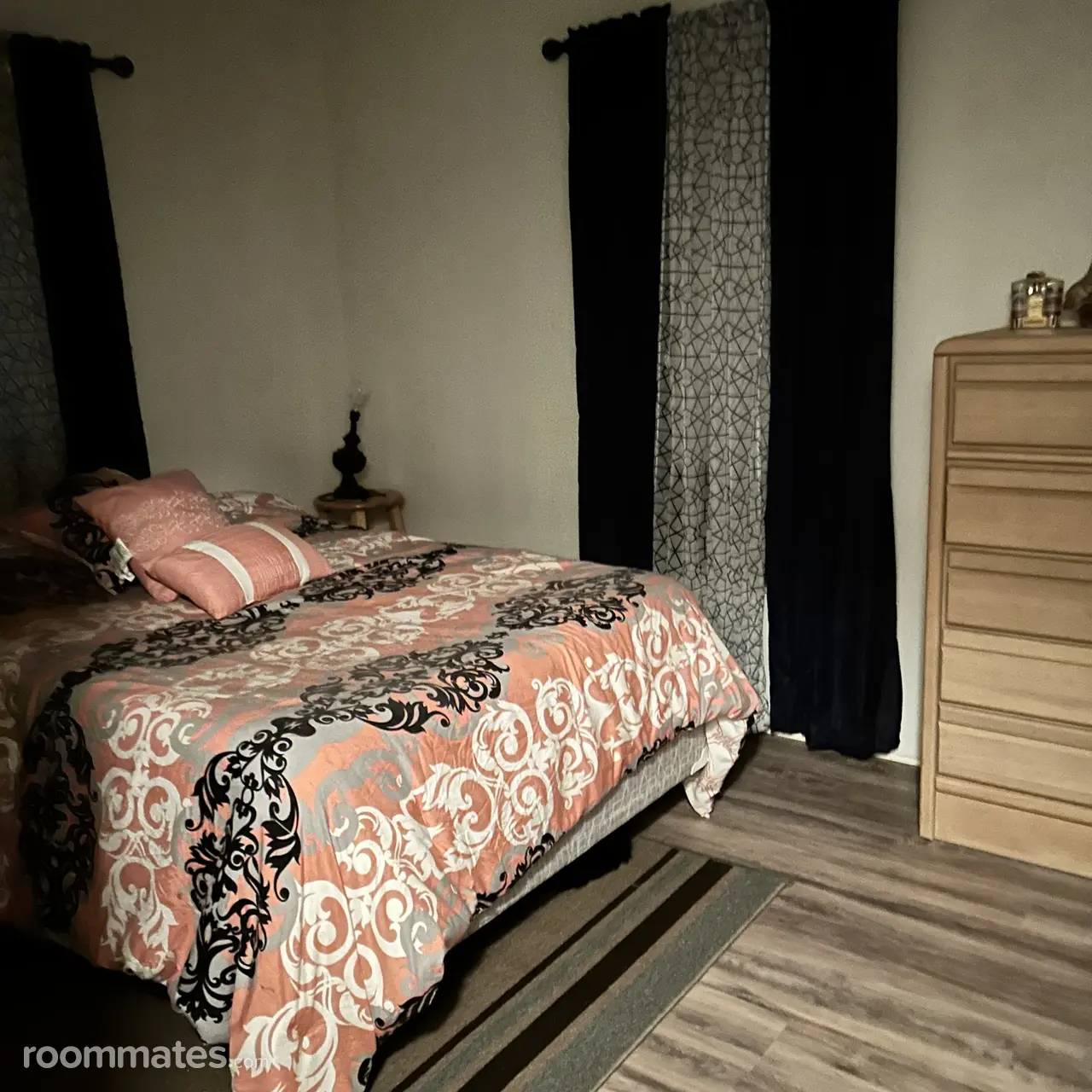 Profile photo 2 of 3