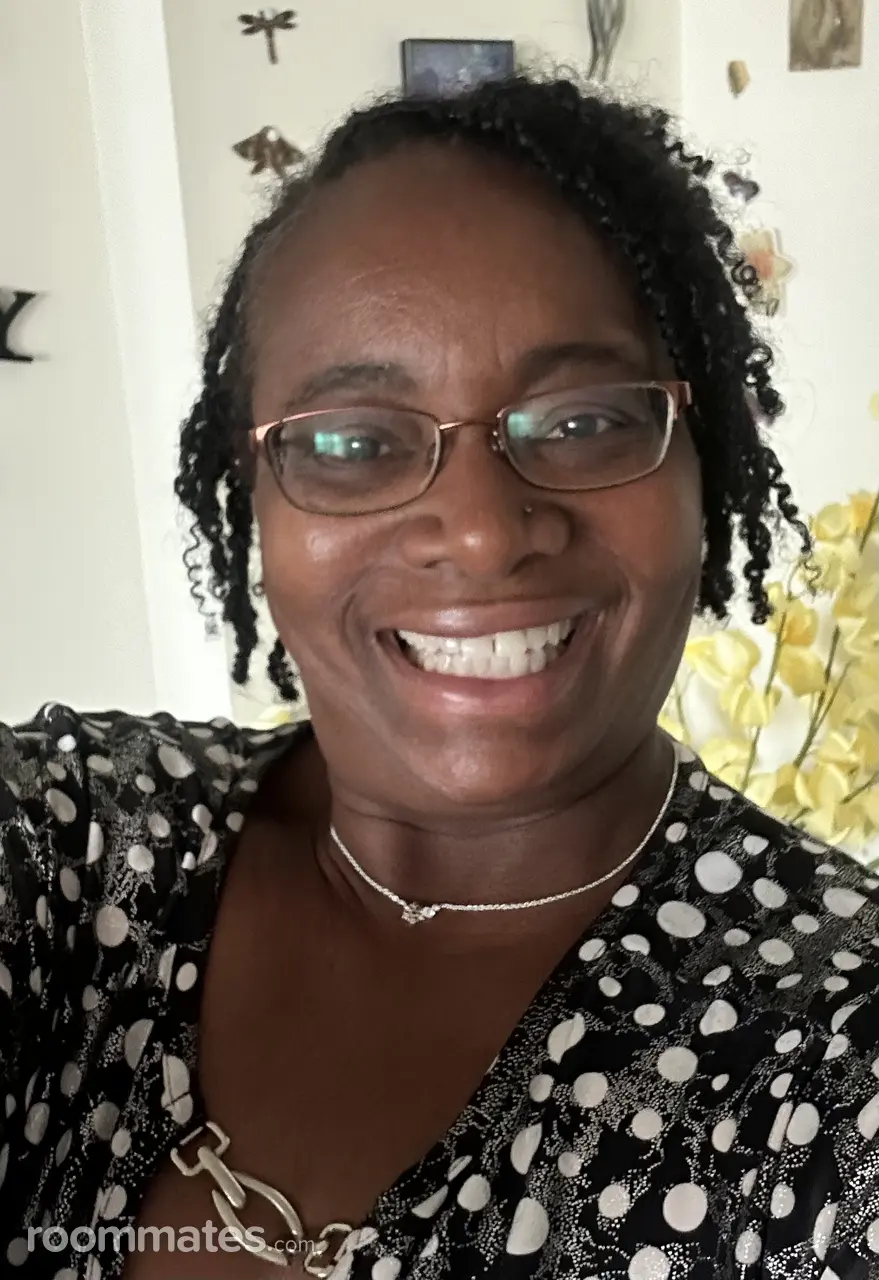 Profile photo 3 of 3