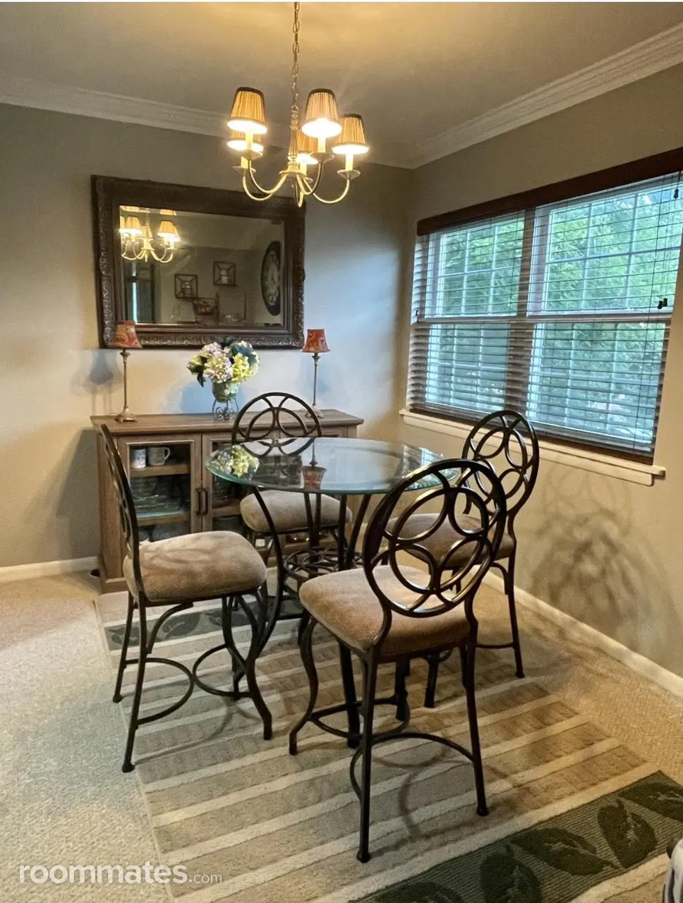 Profile photo 8 of 11