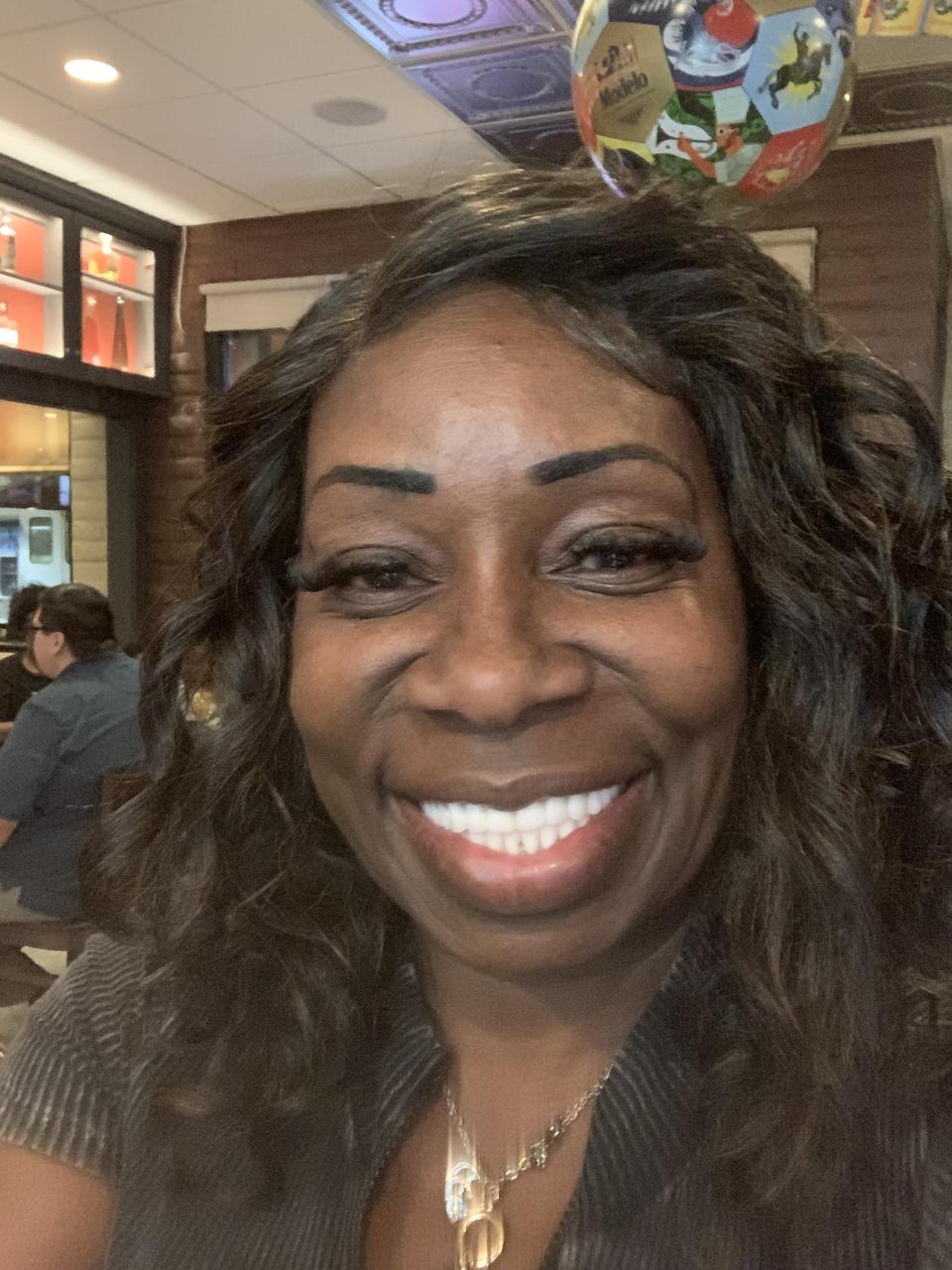 Profile photo 6 of 8