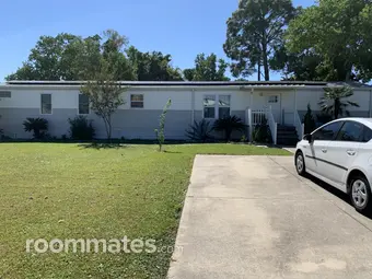 Room for rent in Panama City, FL $1000, house