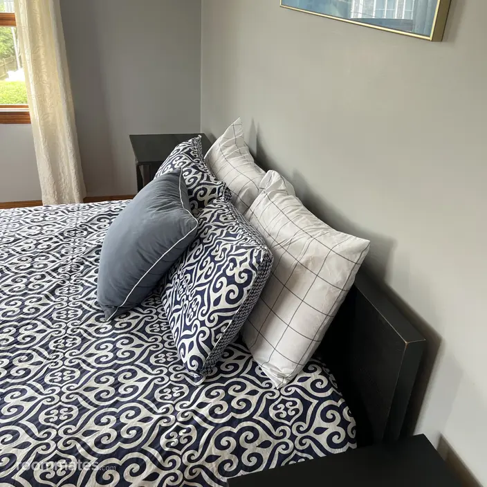 Room for rent in Middletown, RI $1300, house