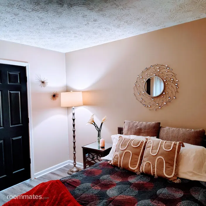 Room for rent in South Fulton, GA $800, house