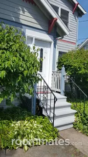 Room for rent in Newington, CT $900, house