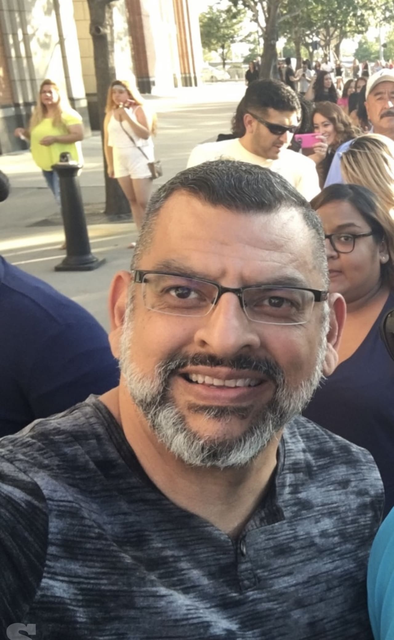 Profile photo 2 of 4