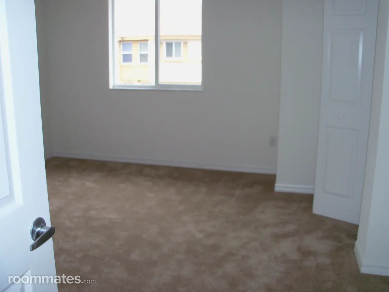 Room for rent in West Palm Beach, FL $1300, townhouse