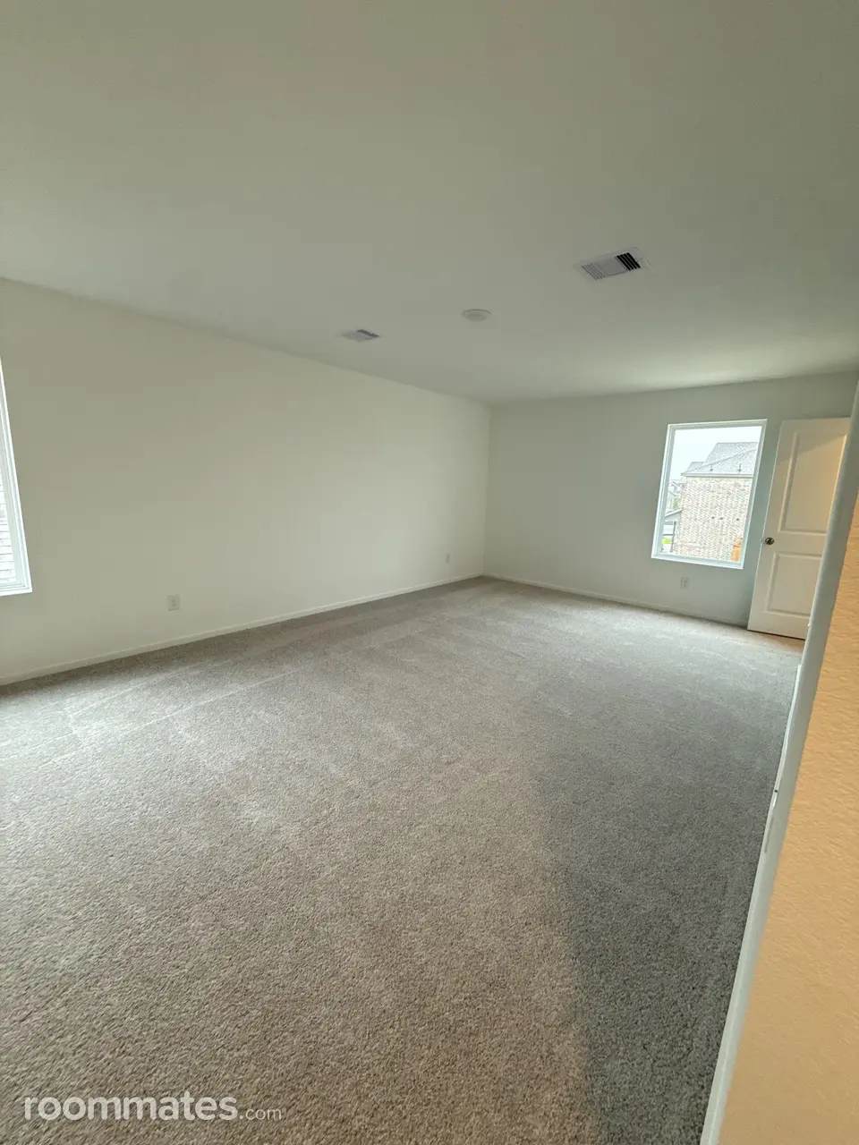 Profile photo 9 of 11