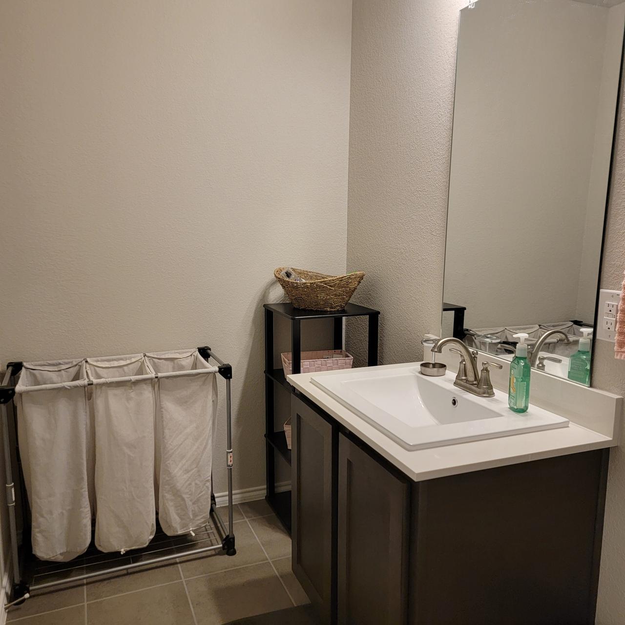 Profile photo 9 of 11