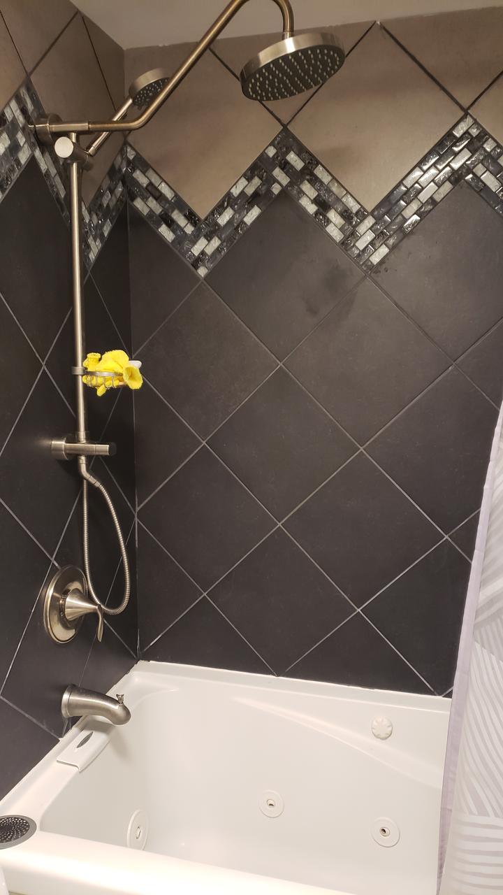 Profile photo 2 of 9