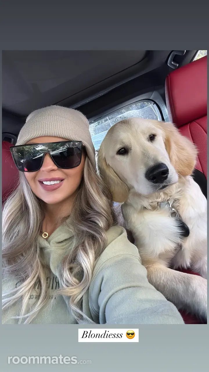 Profile photo 4 of 4