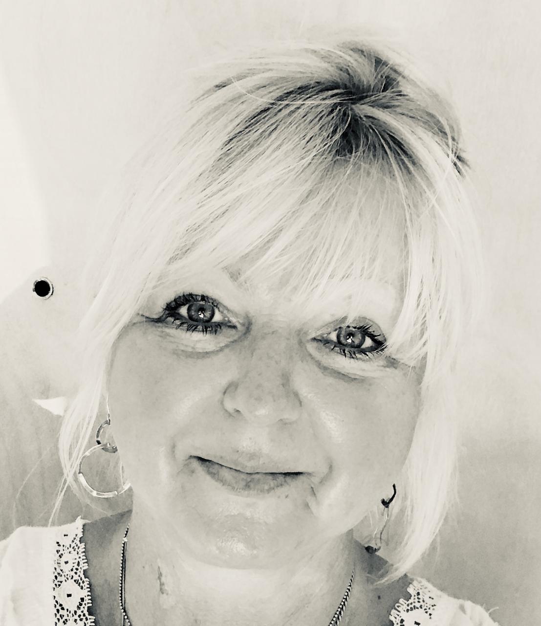 Profile photo 8 of 8