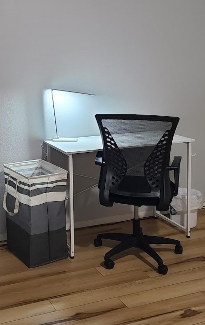 Profile photo 3 of 9