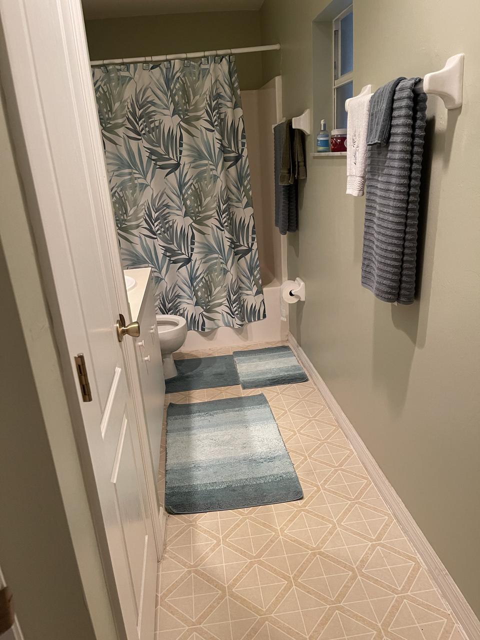 Profile photo 2 of 6