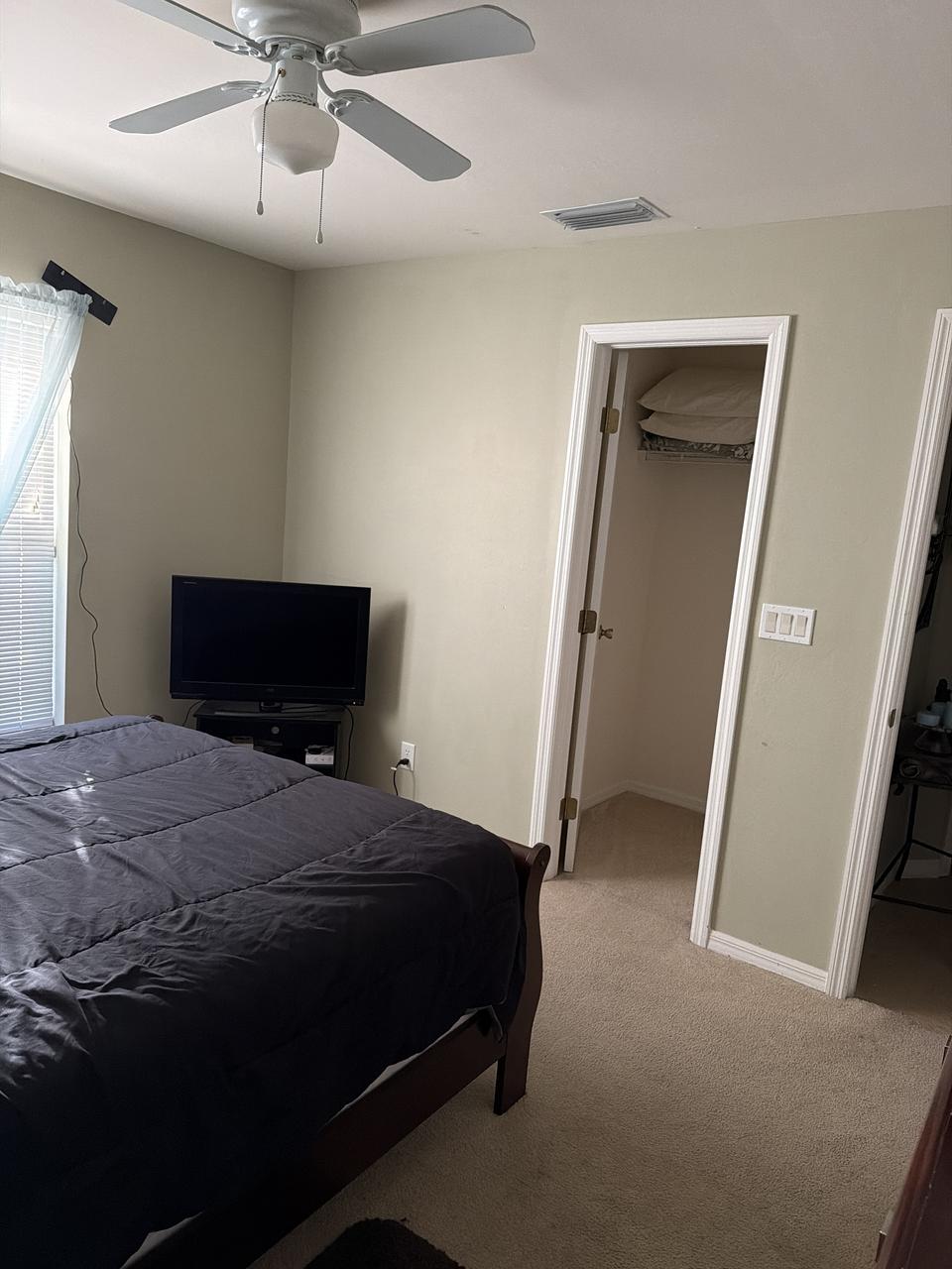 Profile photo 4 of 6