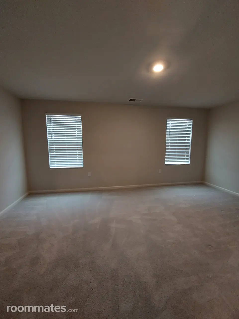 Profile photo 6 of 10