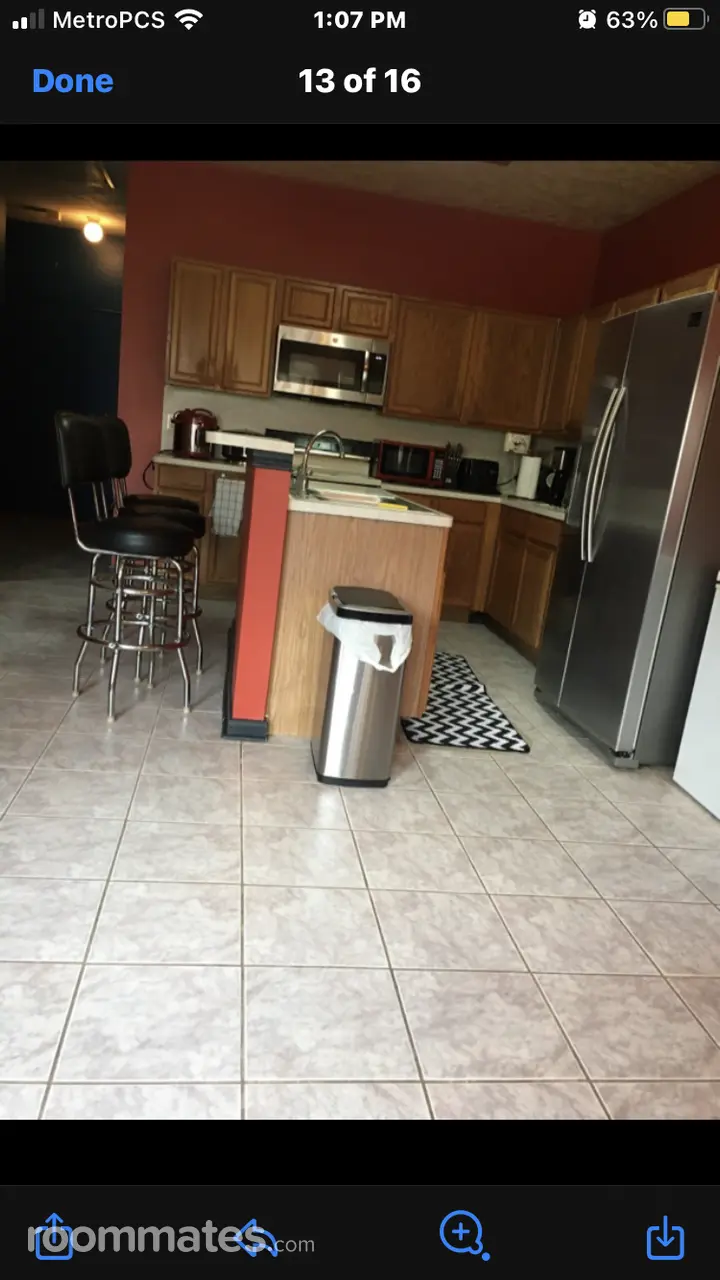 Profile photo 9 of 10