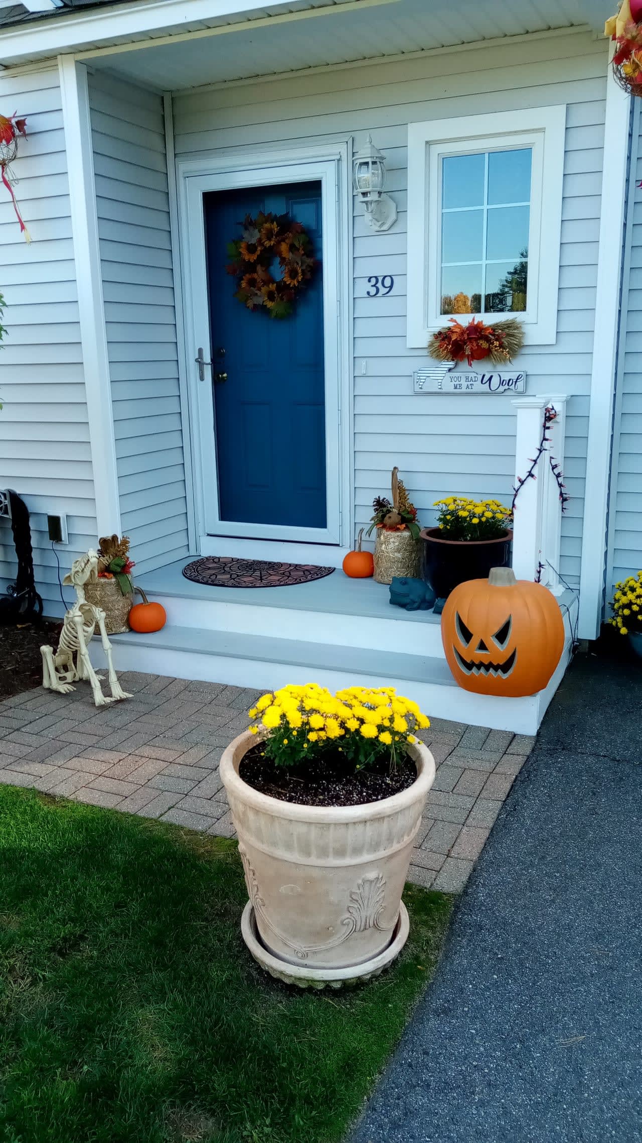 Profile photo 6 of 15