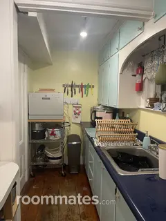 Room for rent in Bath, ME $950, house