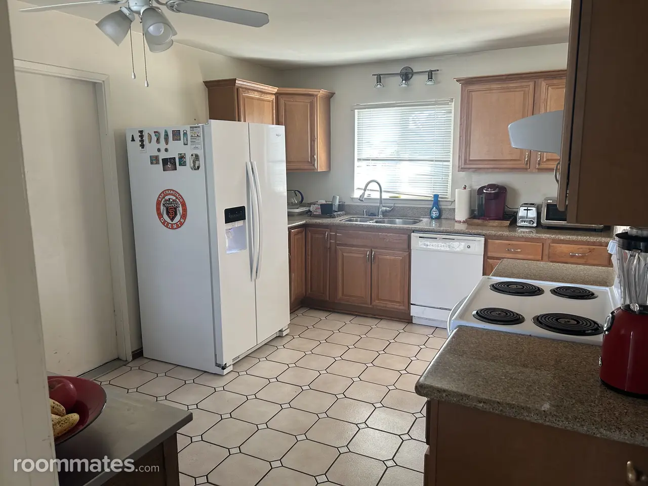 Profile photo 2 of 10