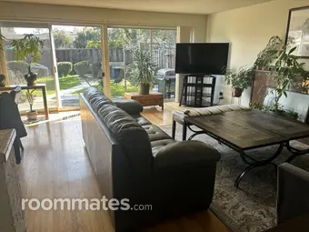 Room for rent in Sunnyvale, CA $1300, house