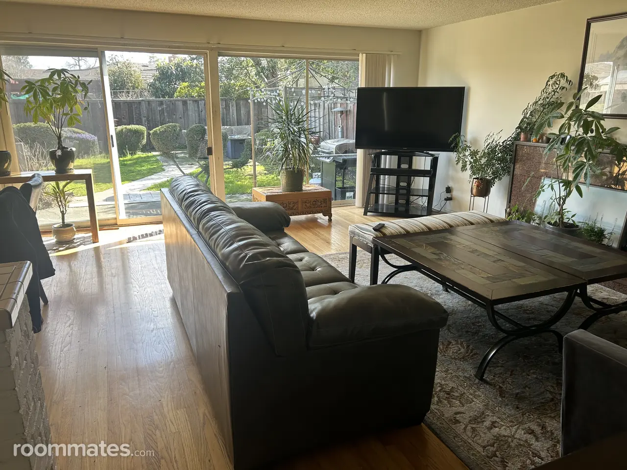 Profile photo 7 of 10