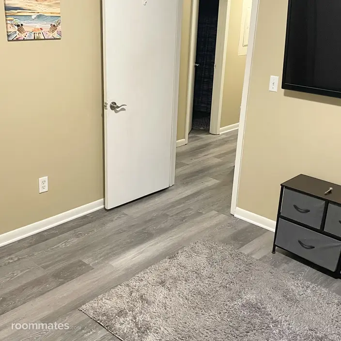 Room for rent in Fort Walton Beach, FL $875, condo