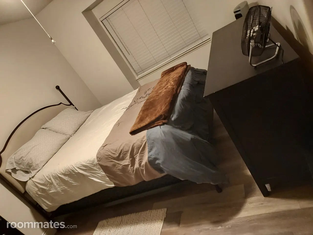 Profile photo 1 of 7