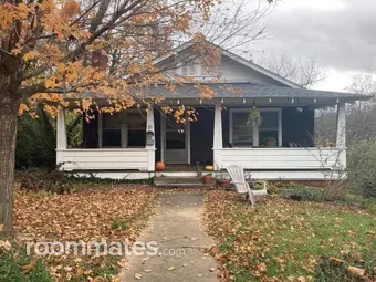 Room for rent in Asheville, NC $700, house