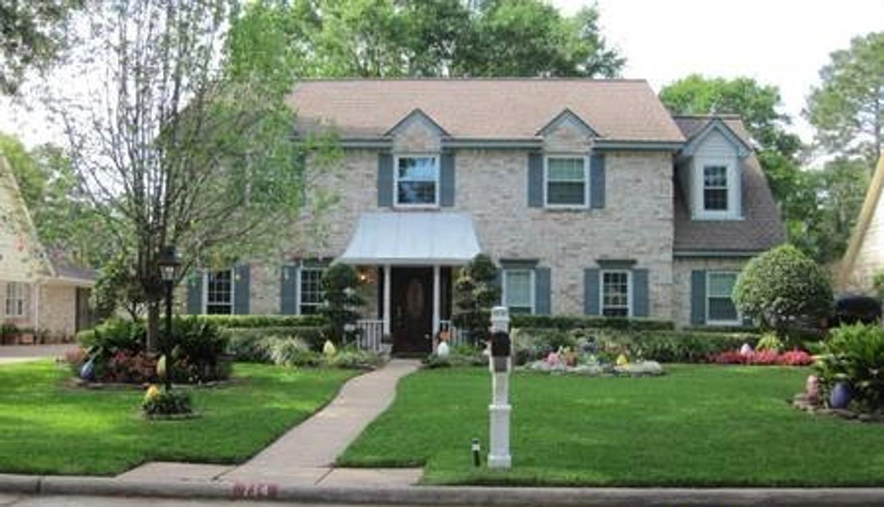 Profile photo 1 of 11