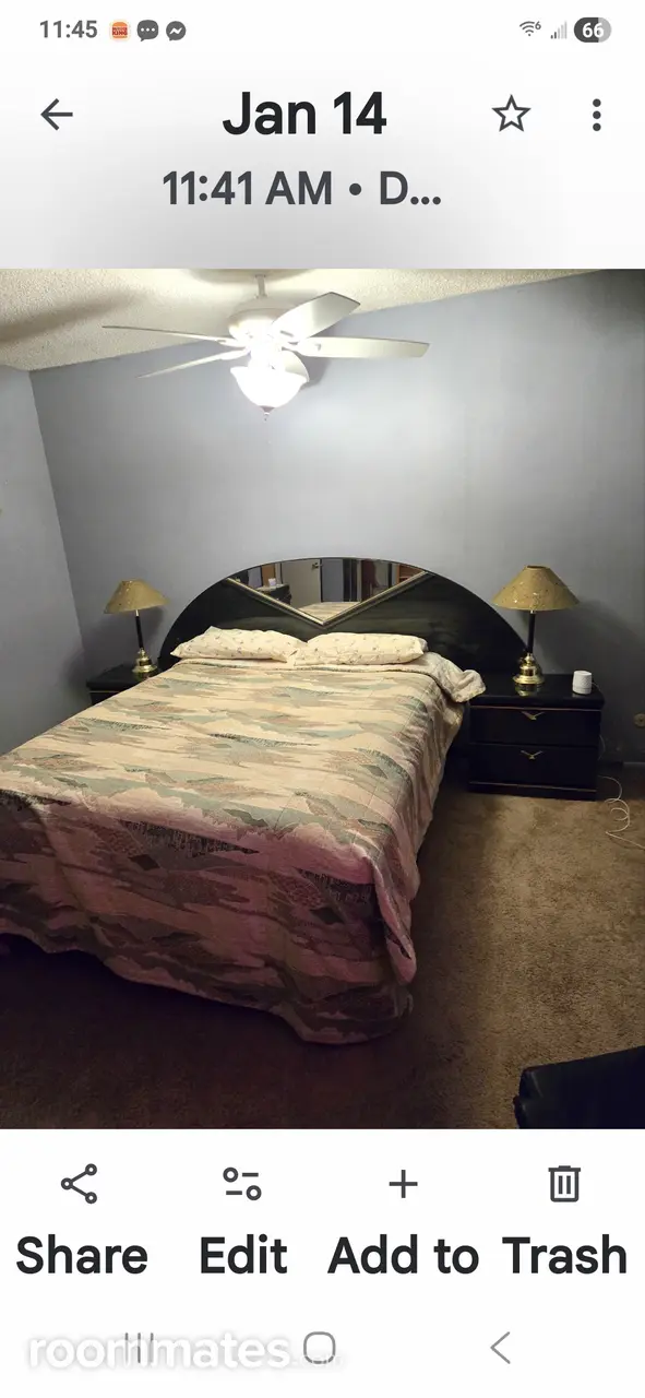 Profile photo 4 of 7