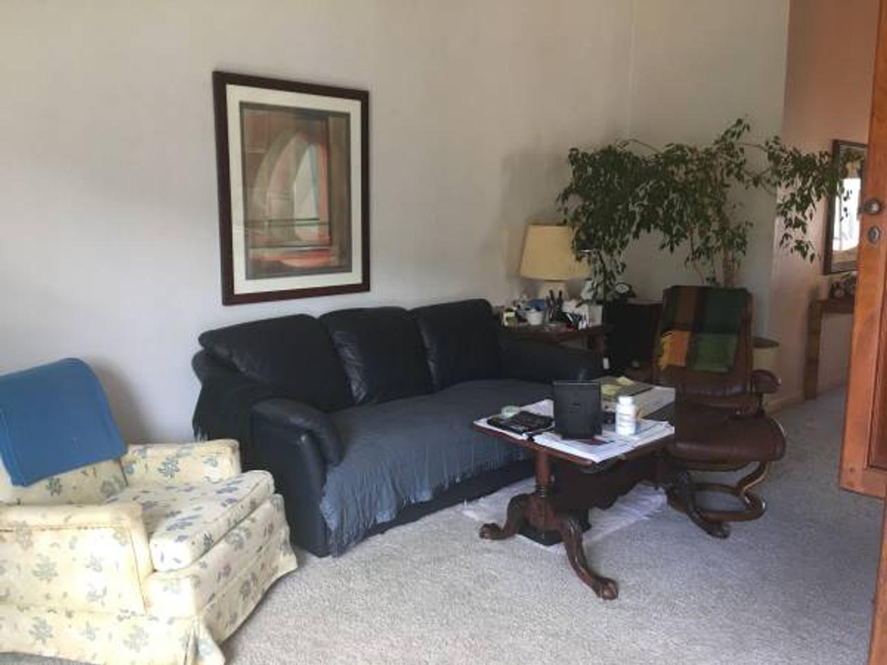 Profile photo 4 of 7