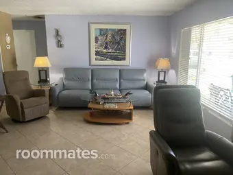 Room for rent in Stuart, FL $1100, house