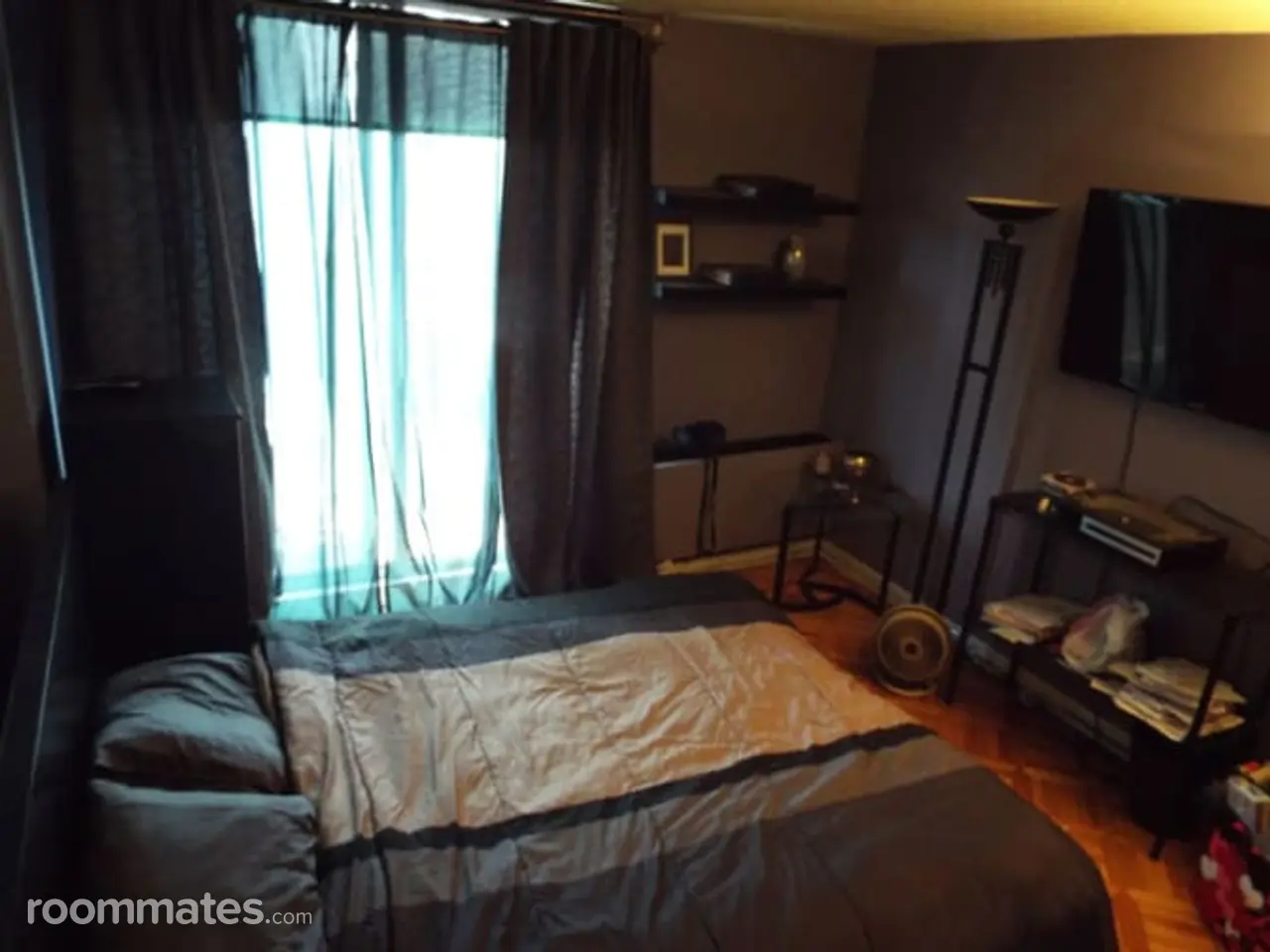 Profile photo 2 of 5