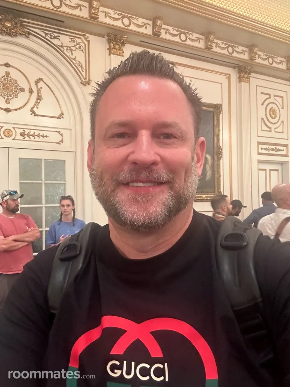 Profile photo 6 of 9