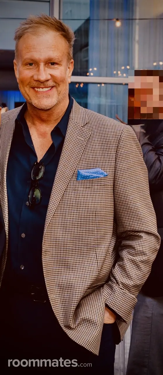 Profile photo 22 of 23