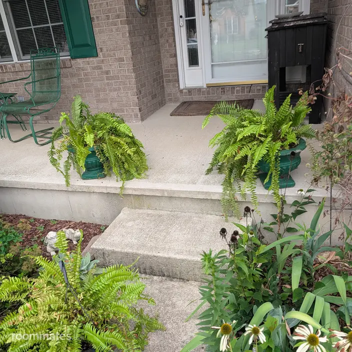 Room for rent in Wilmington, OH $800, house